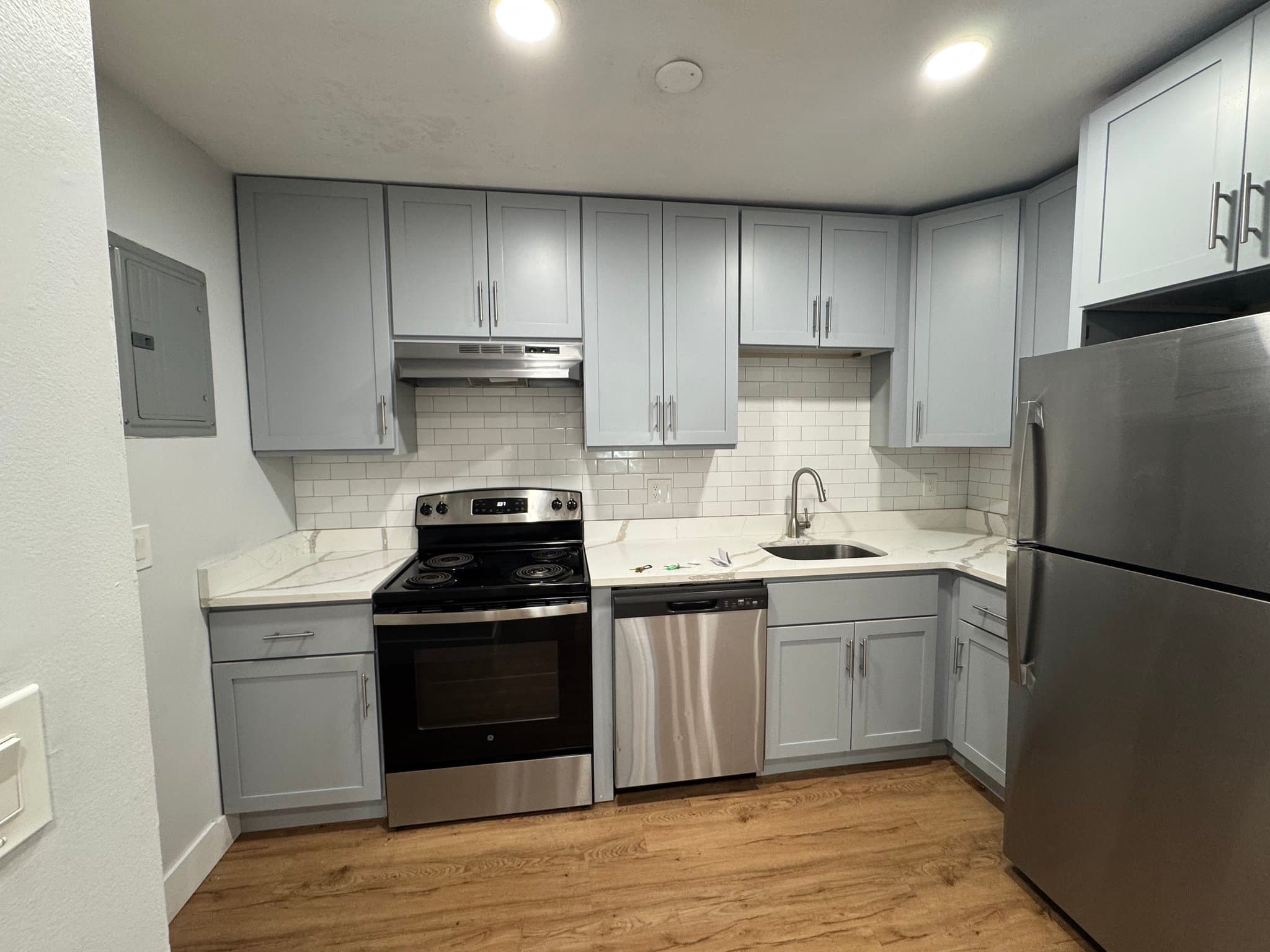 Framigham Apartment: 77 Arlighton st