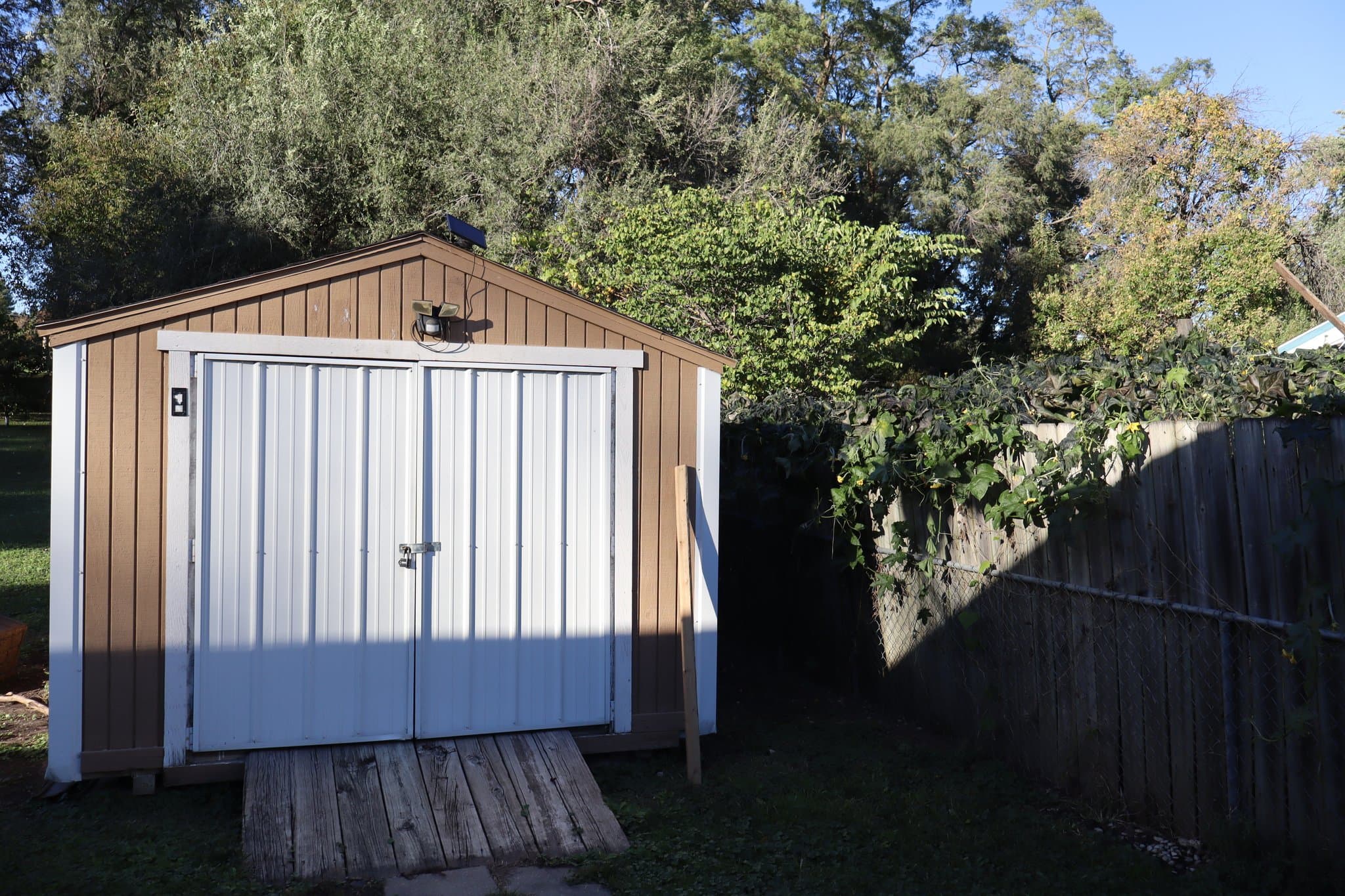 Des Moines House: 402 E Watrous Ave