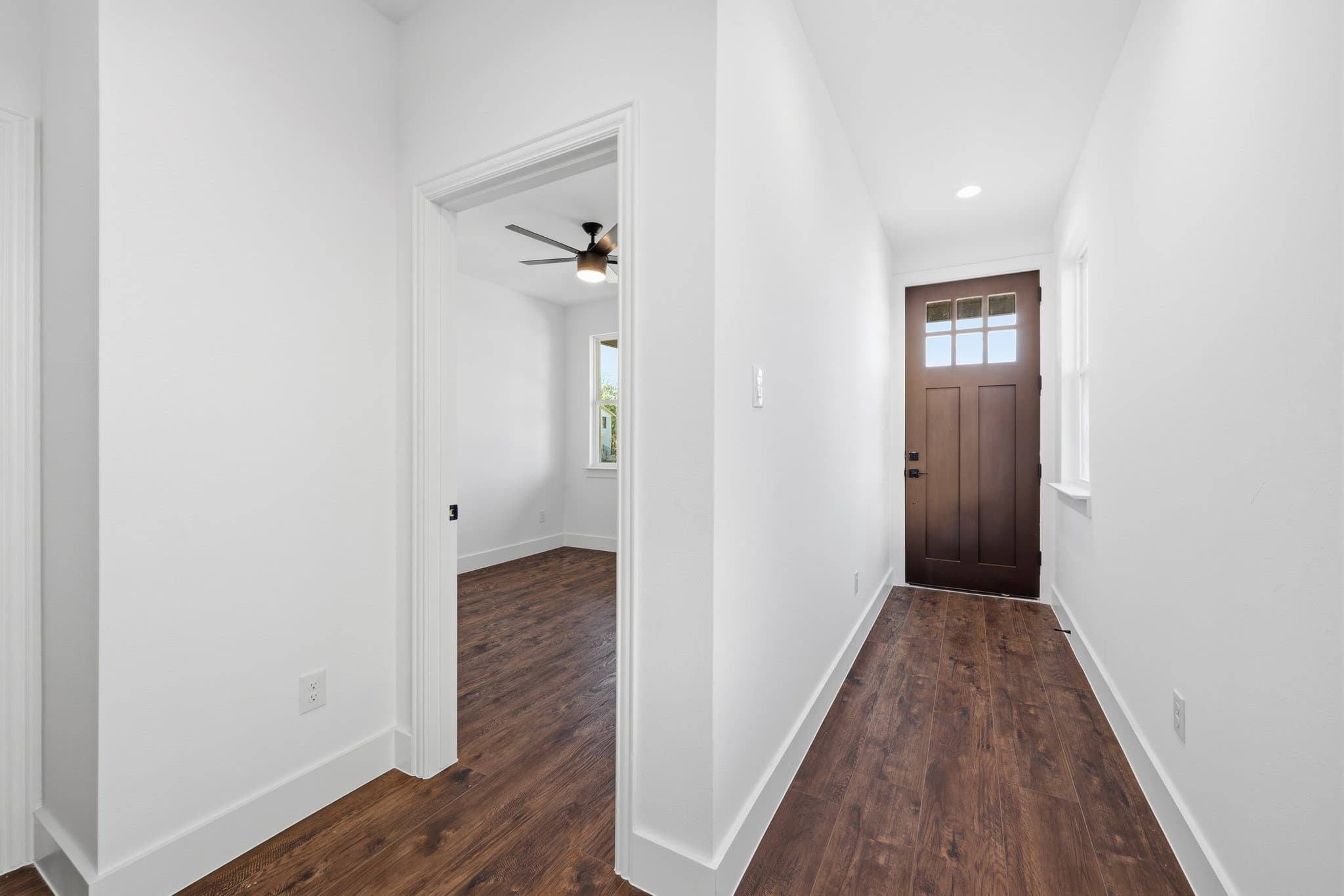 Fort Worth House: 1104 E Annie St