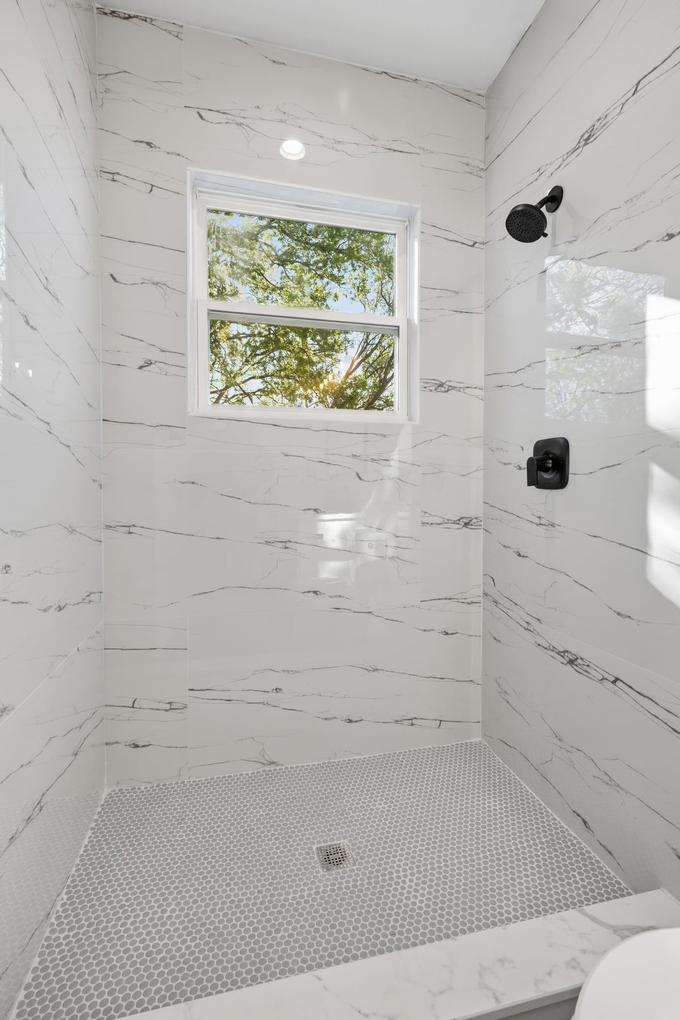 Fort Worth House: 1104 E Annie St