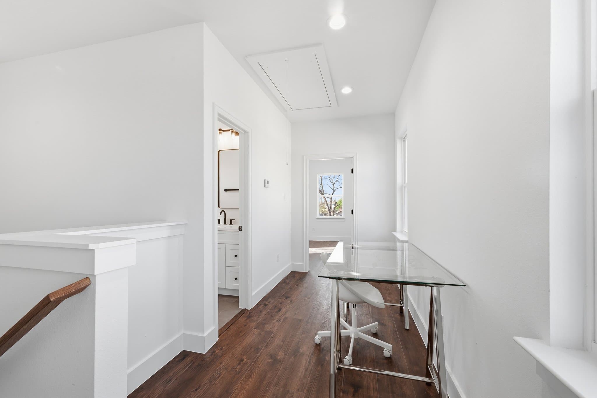 Fort Worth House: 1104 E Annie St