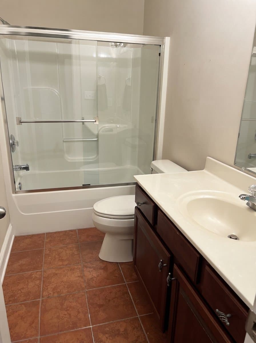 Crownsville House: 764 N Riverside Dr