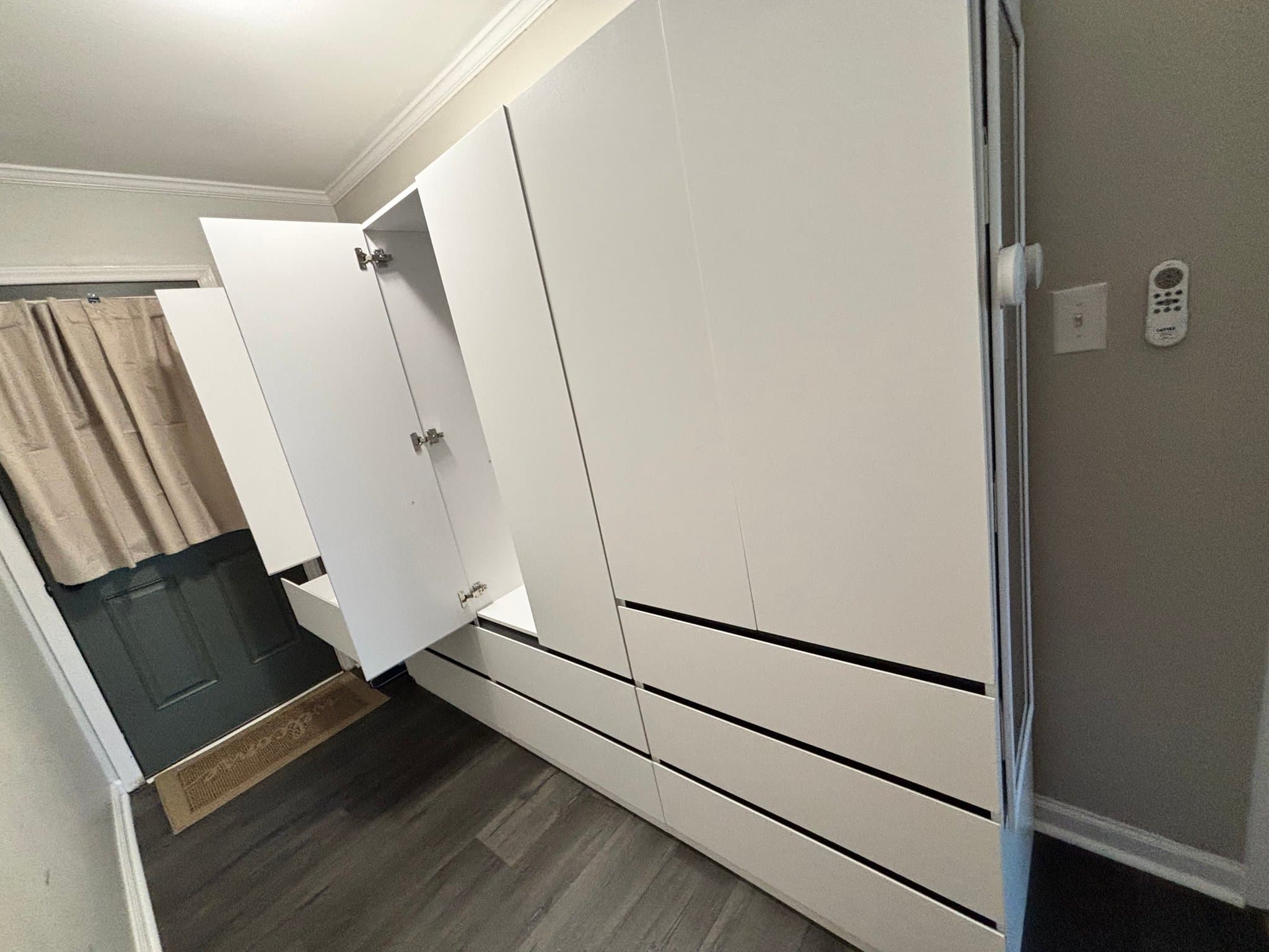 Fayetteville Single Room: 1056 Christina St