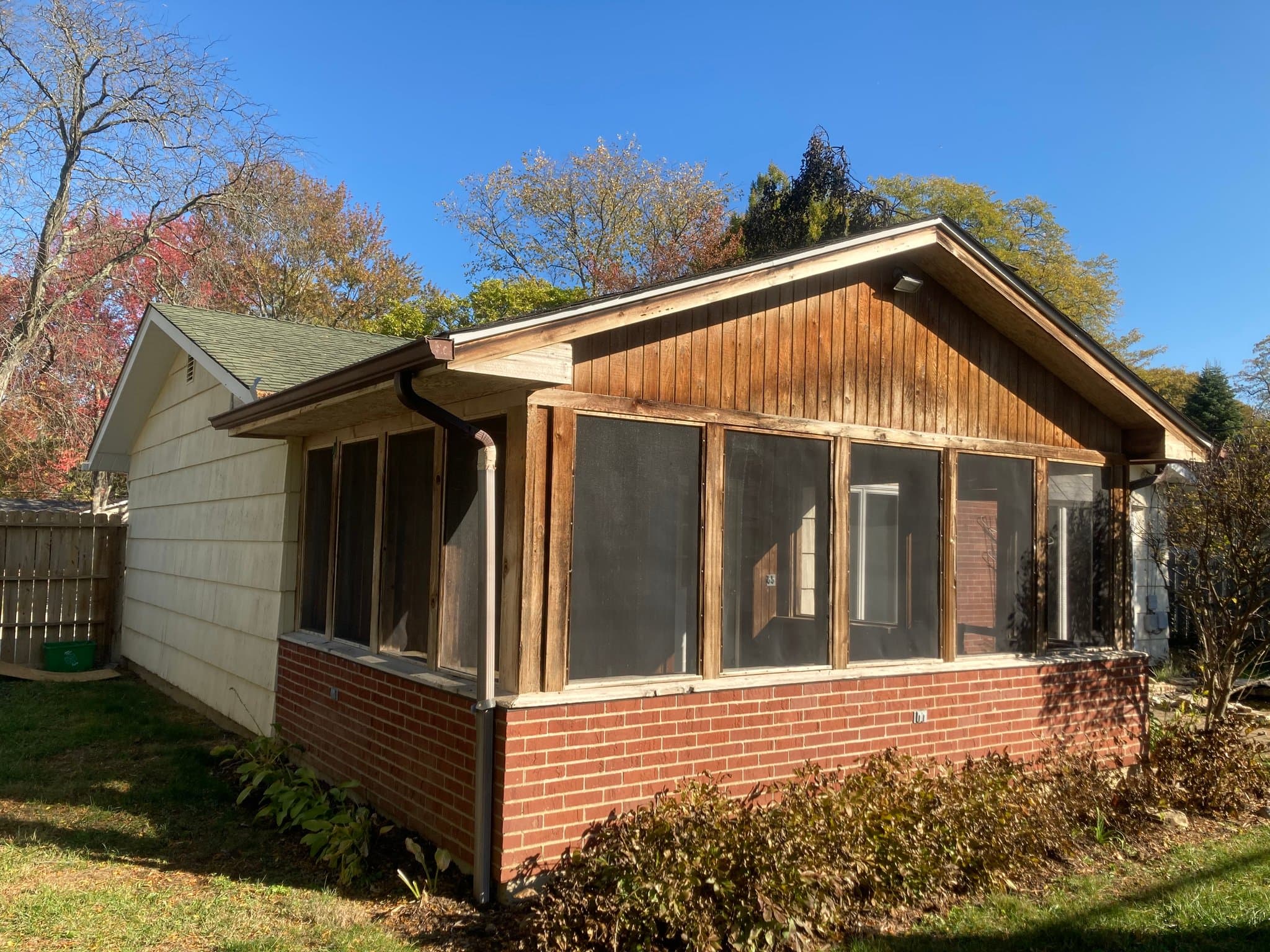 Columbus House: 2401 Bristol Rd