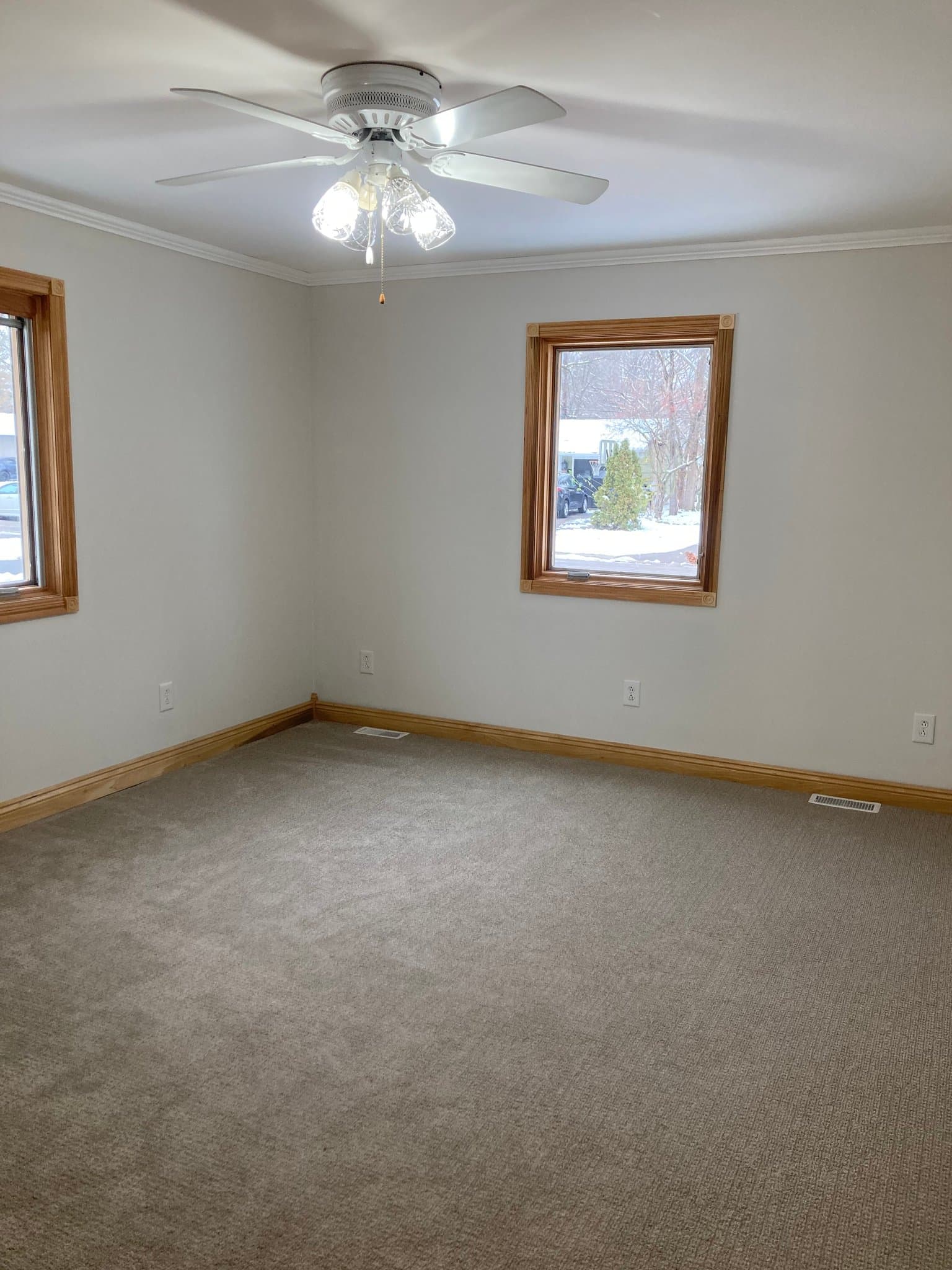 Columbus House: 2401 Bristol Rd
