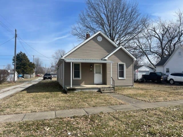 Virden House: 434 S Church St