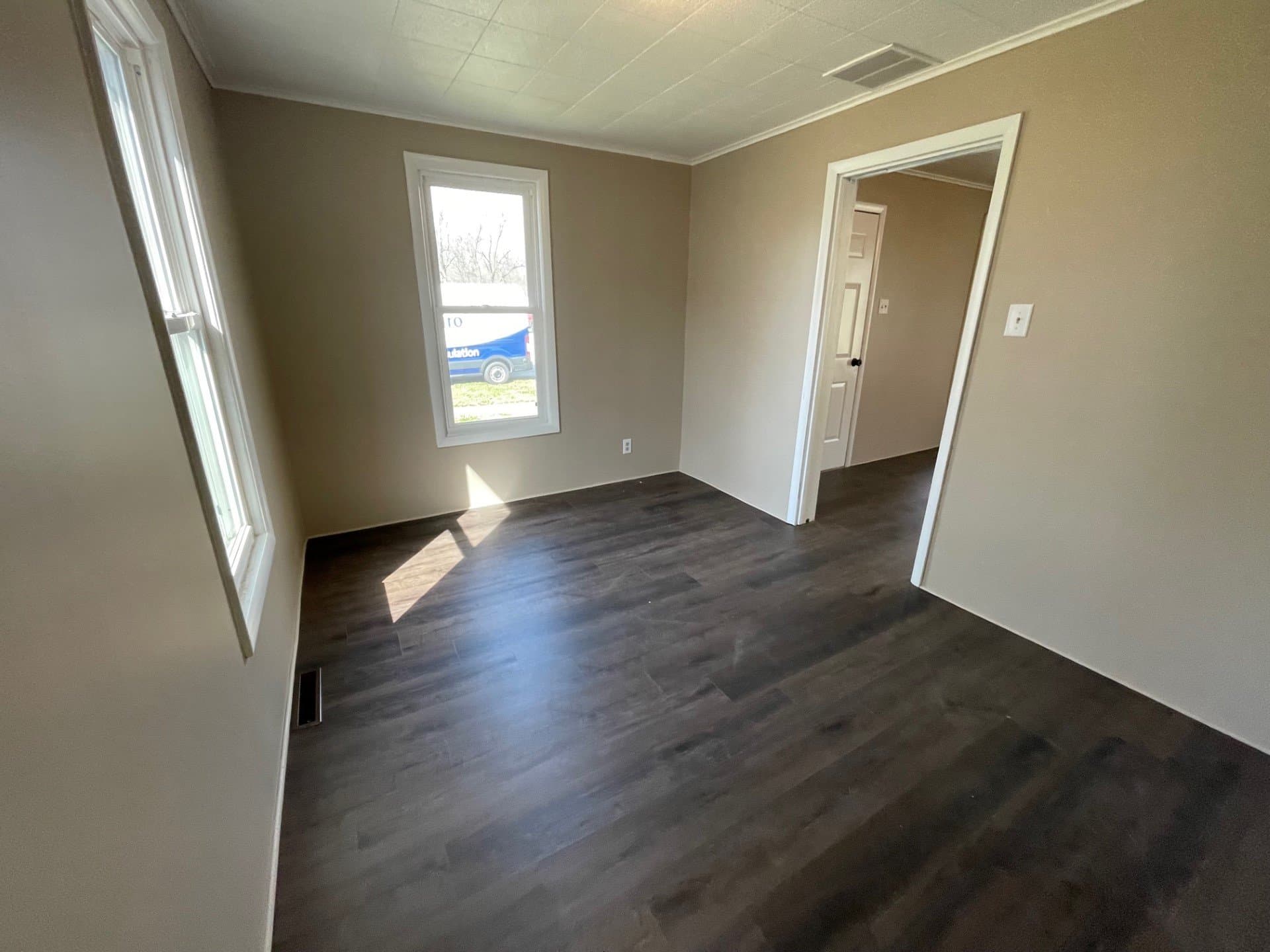 Virden House: 434 S Church St