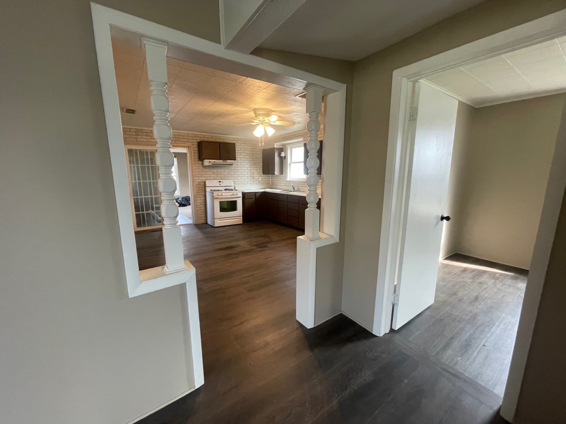 Virden House: 434 S Church St