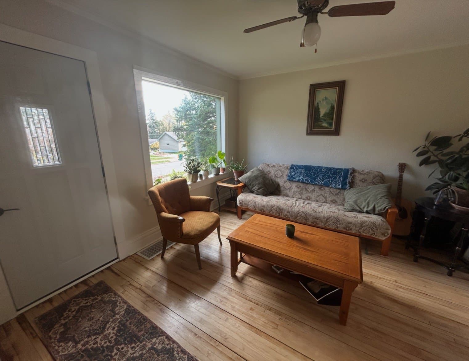 Duluth House: 1533 N 8th Ave E