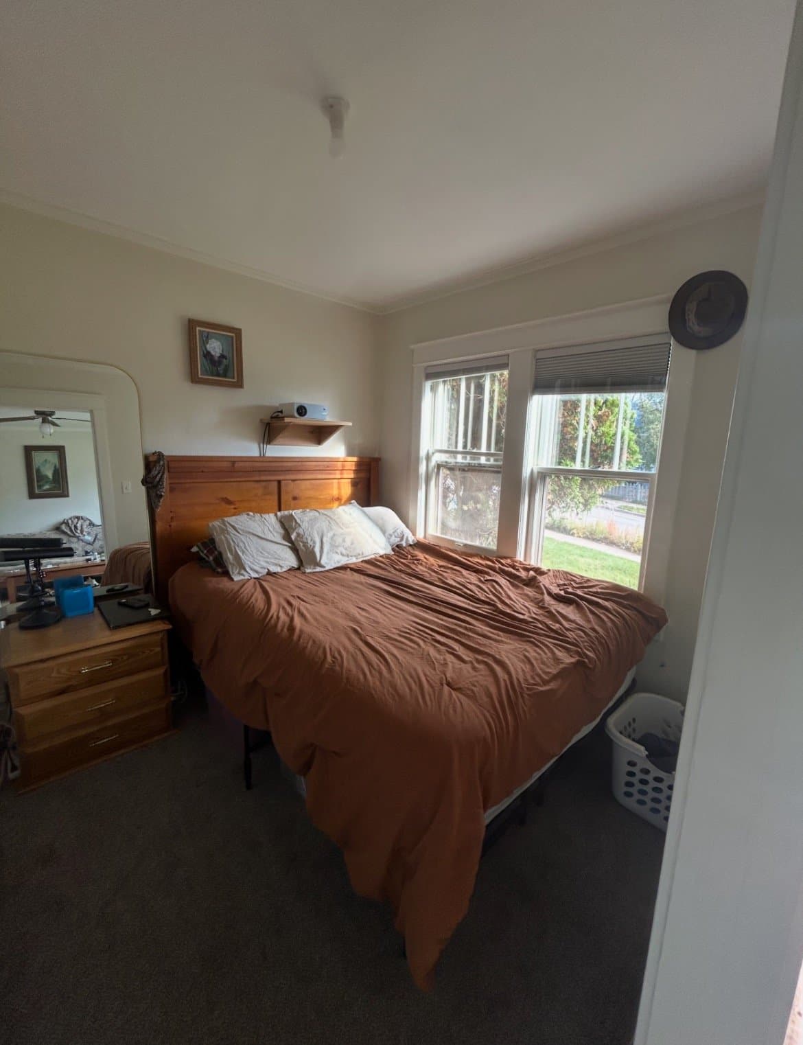 Duluth House: 1533 N 8th Ave E