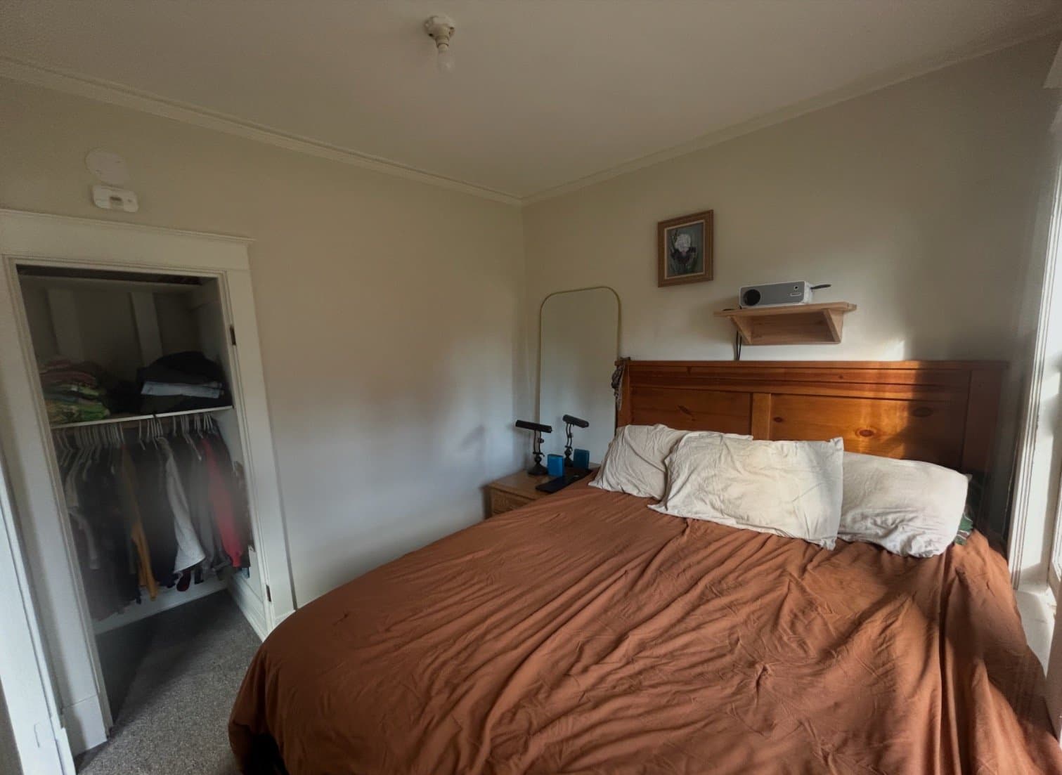 Duluth House: 1533 N 8th Ave E