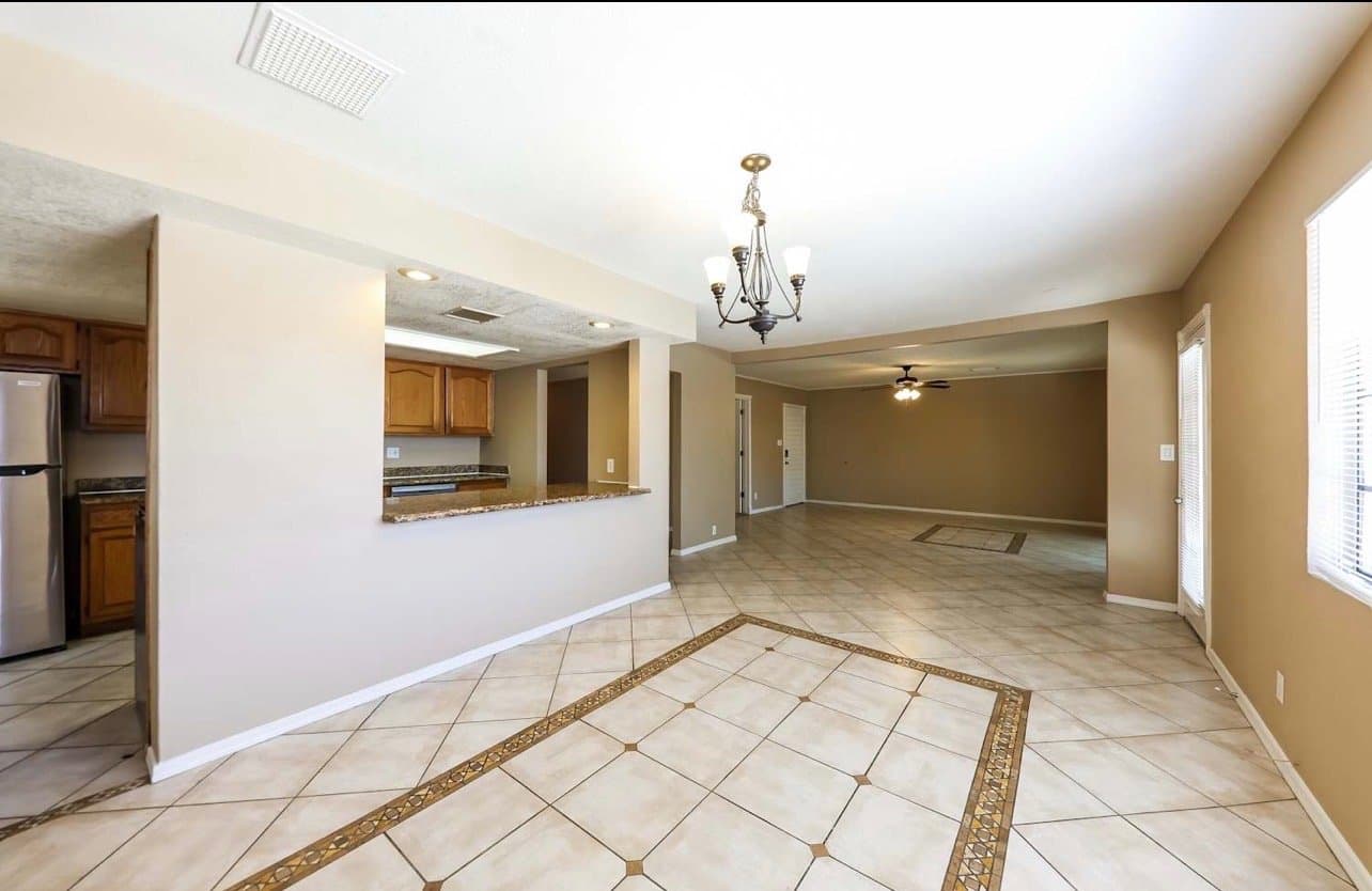 Phoenix House: 3541 W Tuckey Ln, Phoenix, AZ