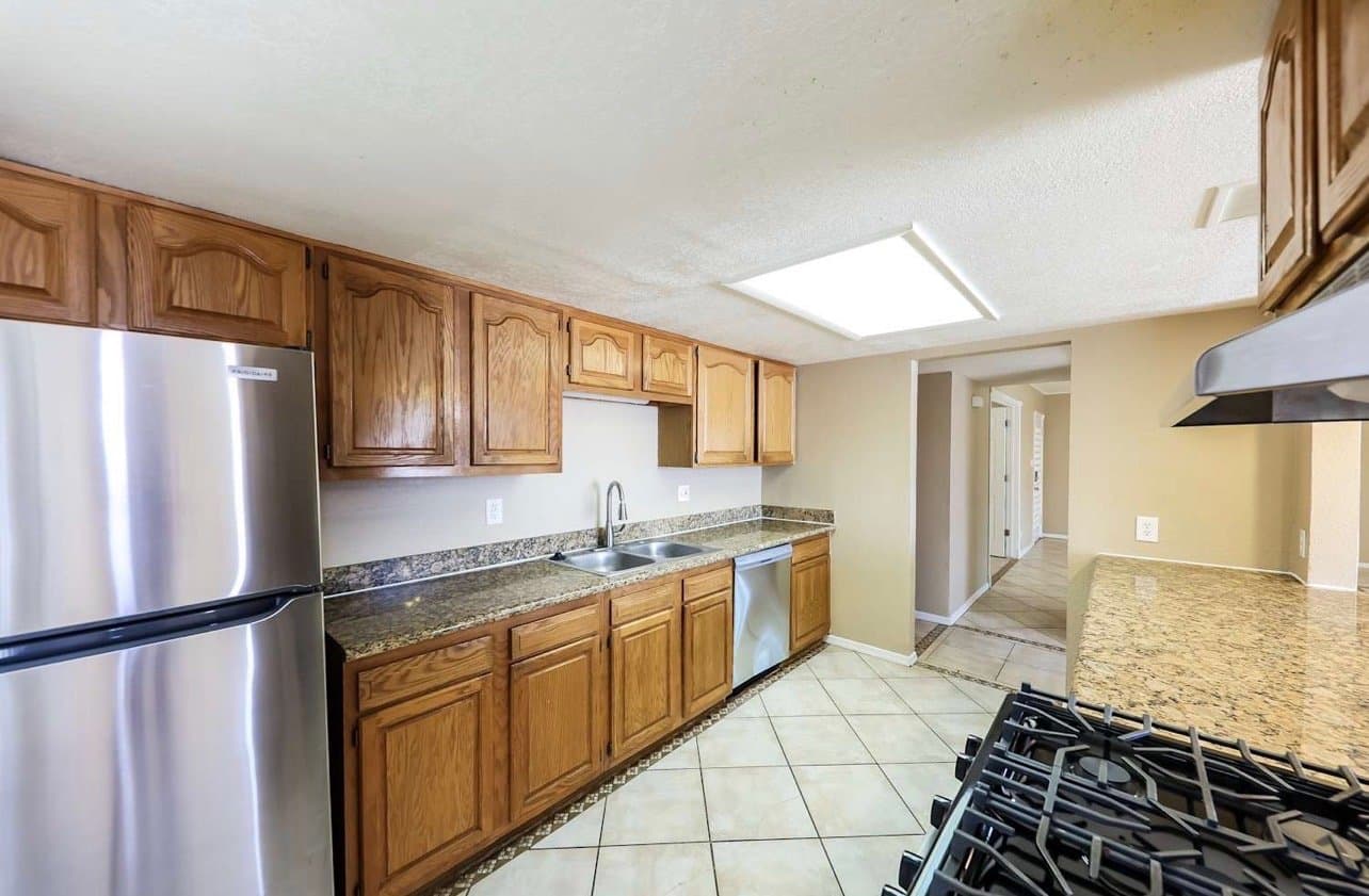 Phoenix House: 3541 W Tuckey Ln, Phoenix, AZ