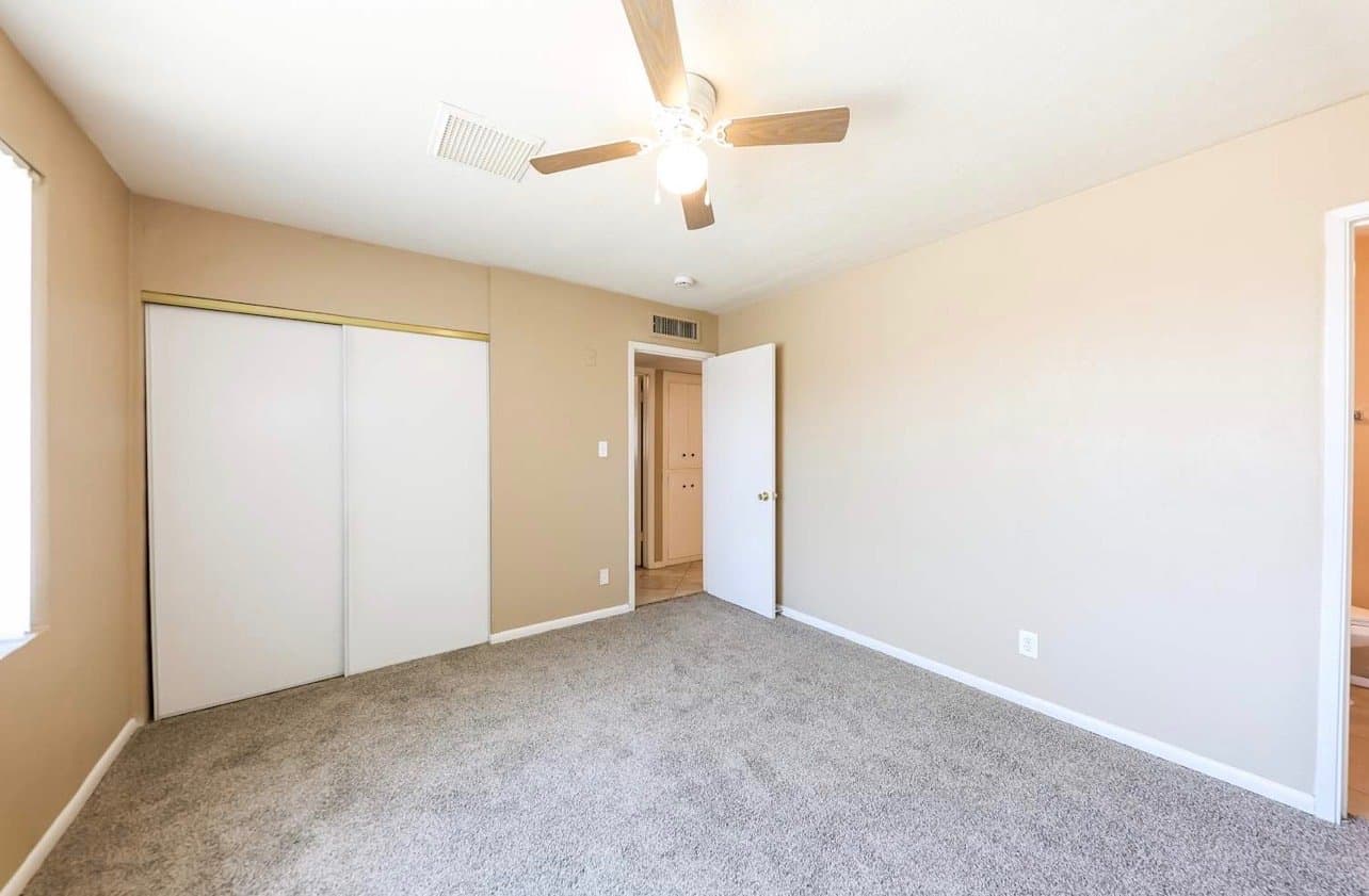 Phoenix House: 3541 W Tuckey Ln, Phoenix, AZ