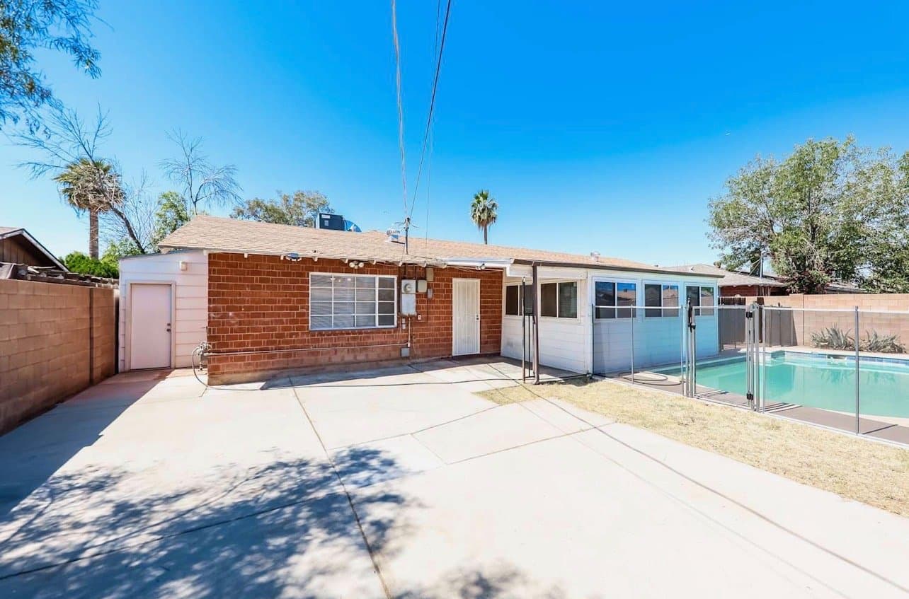 Phoenix House: 3541 W Tuckey Ln, Phoenix, AZ