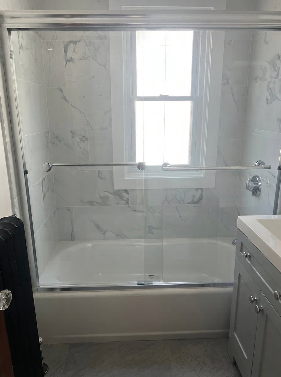 Hartford Apartment: 50 Stonington St