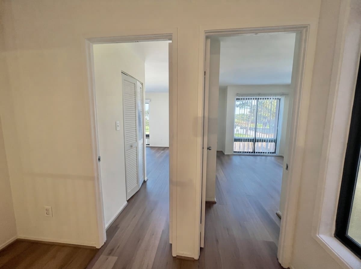 Montgomery Village Townhome: 10340 Ridgeline Dr