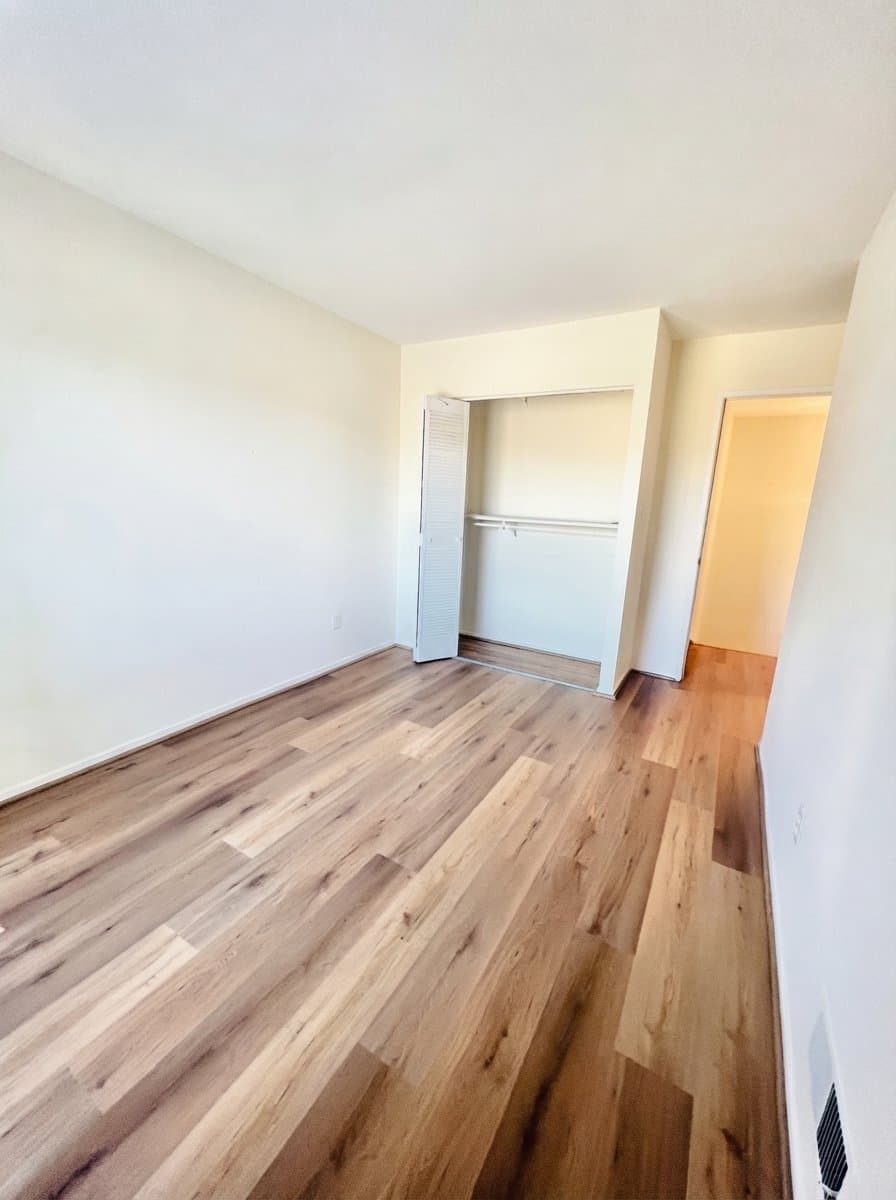 Montgomery Village Townhome: 10340 Ridgeline Dr