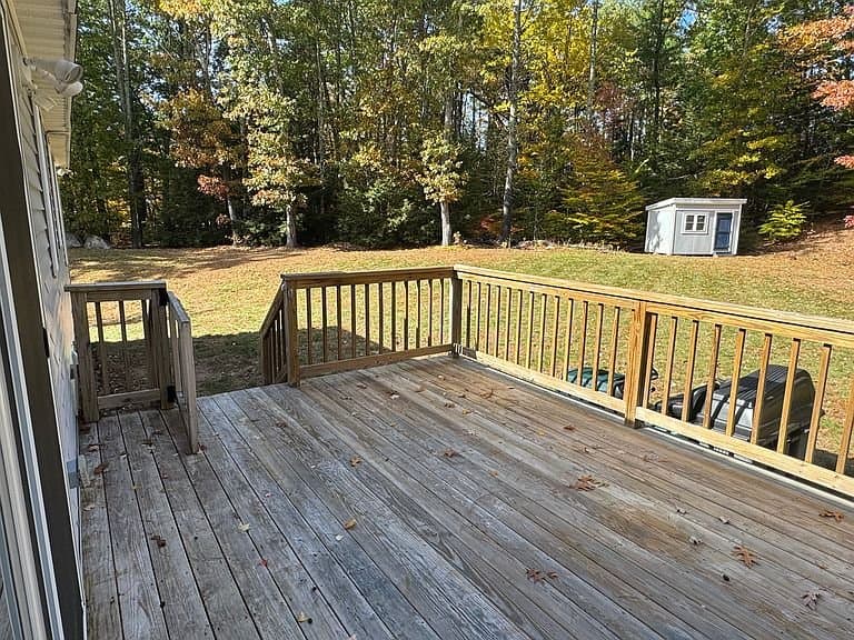 Fremont House: 105 Whittier Dr