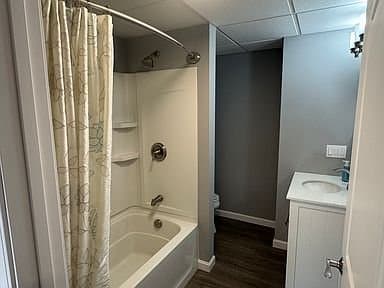 Fremont House: 105 Whittier Dr