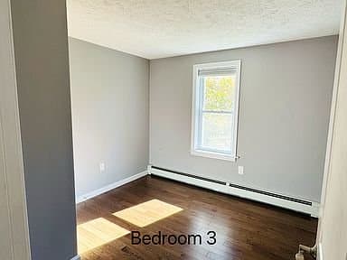 Fremont House: 105 Whittier Dr