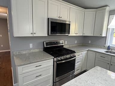 Fremont House: 105 Whittier Dr