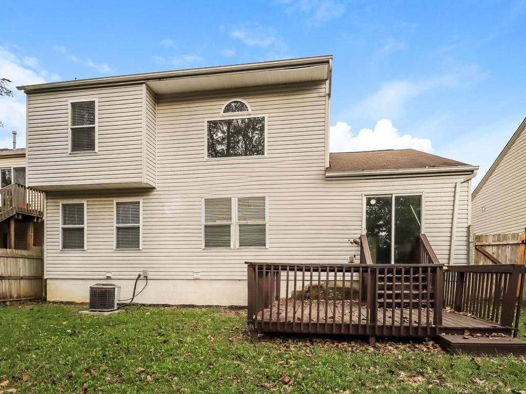 Galloway House: 1630 Ringfield Dr