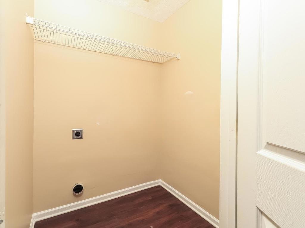 Galloway House: 1630 Ringfield Dr