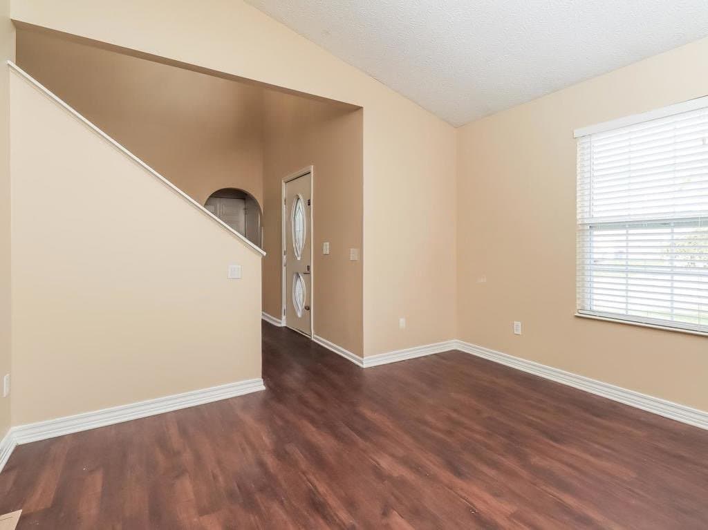 Galloway House: 1630 Ringfield Dr