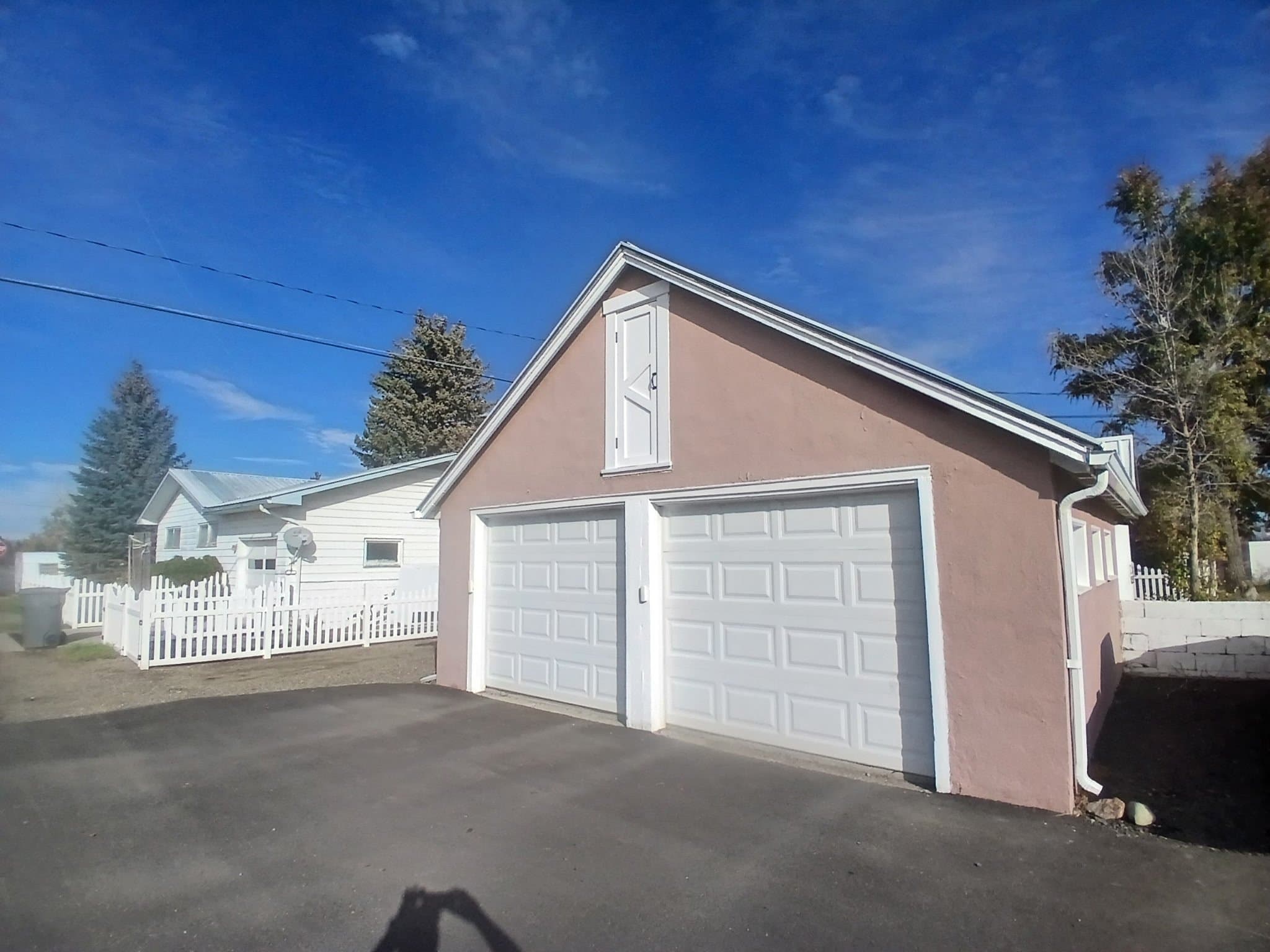 East Helena House: 700 E Clarrk Street