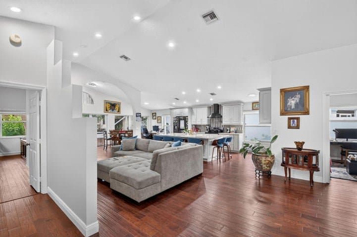 Boynton Beach House: 9638 Harbour Lake Cir