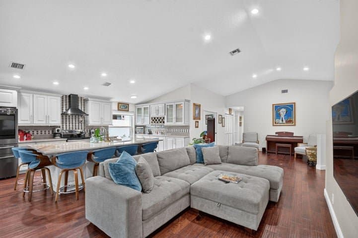 Boynton Beach House: 9638 Harbour Lake Cir