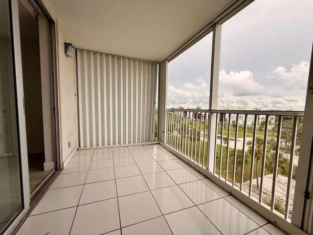 Boca Raton Condo: 5700 NW 2nd Avenue N 608
