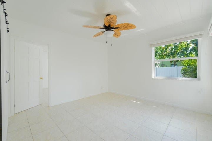 Delray Beach Condo: 214 NE 11th Street #B