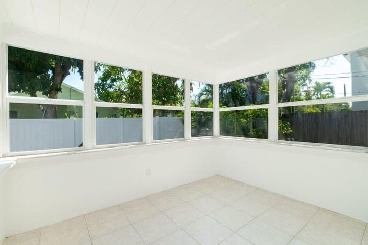 Delray Beach Condo: 214 NE 11th Street #B