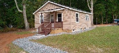 Inman House: 240 Waters Rd