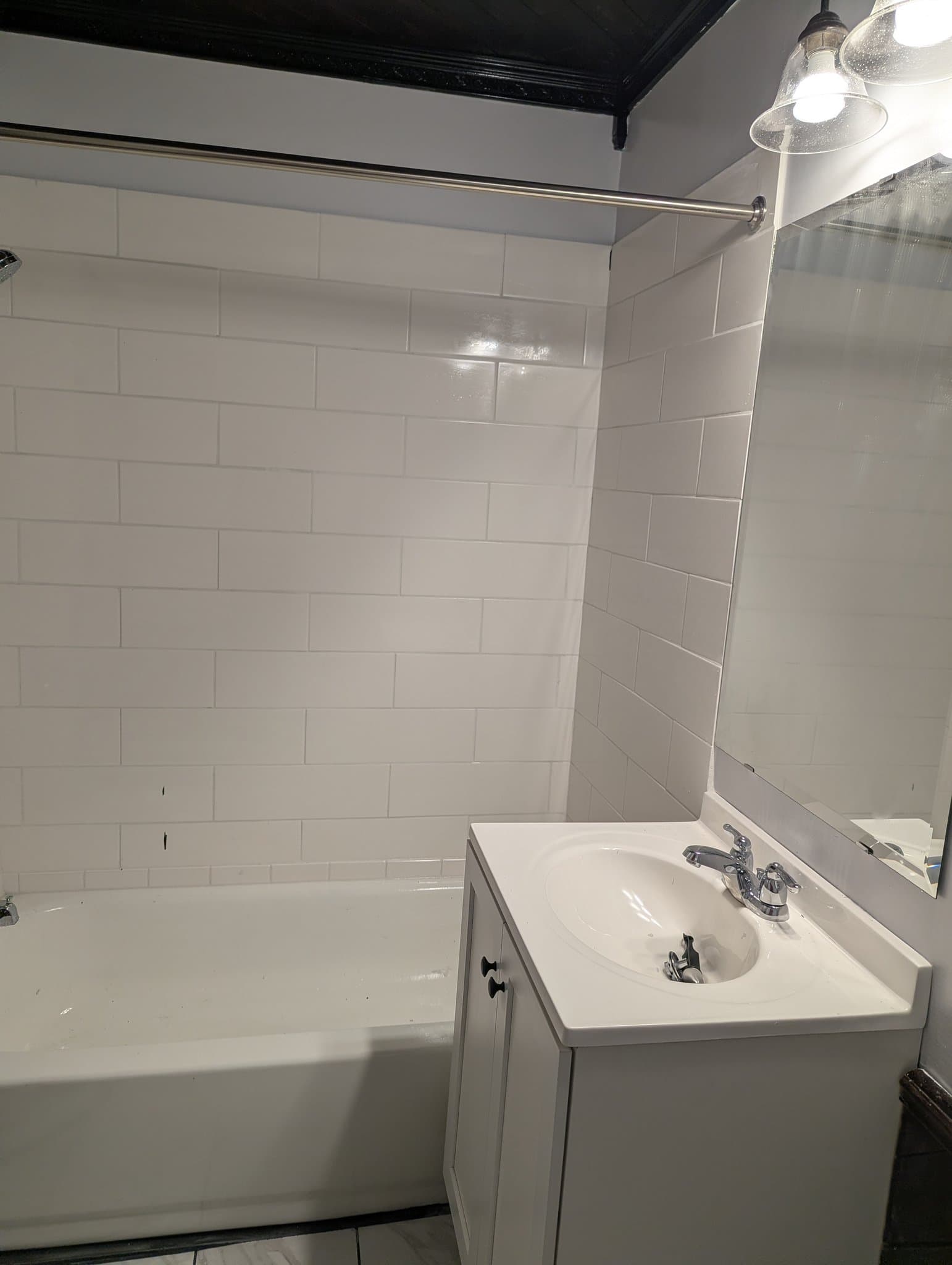 Jordan House: 217 1st St W