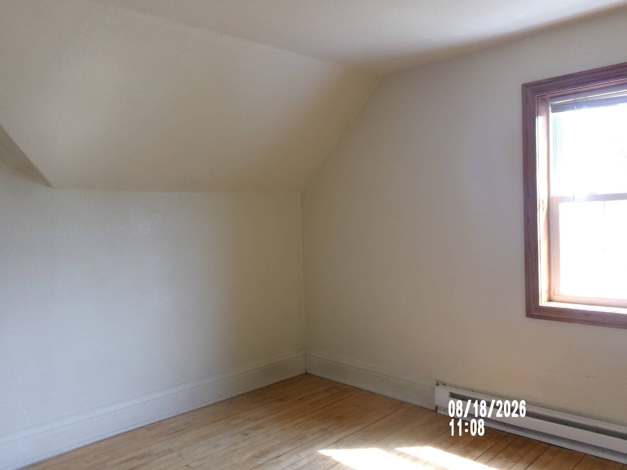 Tigerton House: W16585 Dent Creek Rd