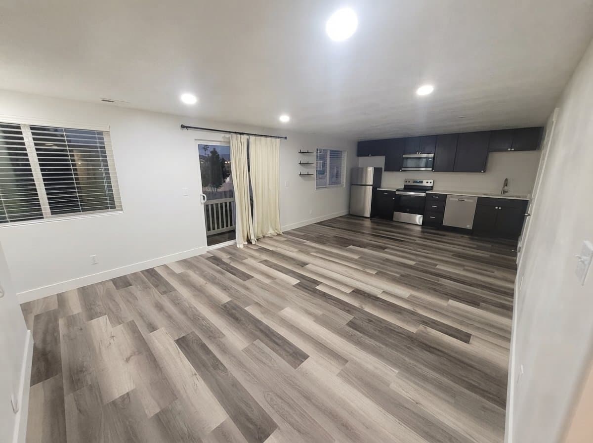 Saratoga Springs Apartment: 1593 W Stone Gate Dr
