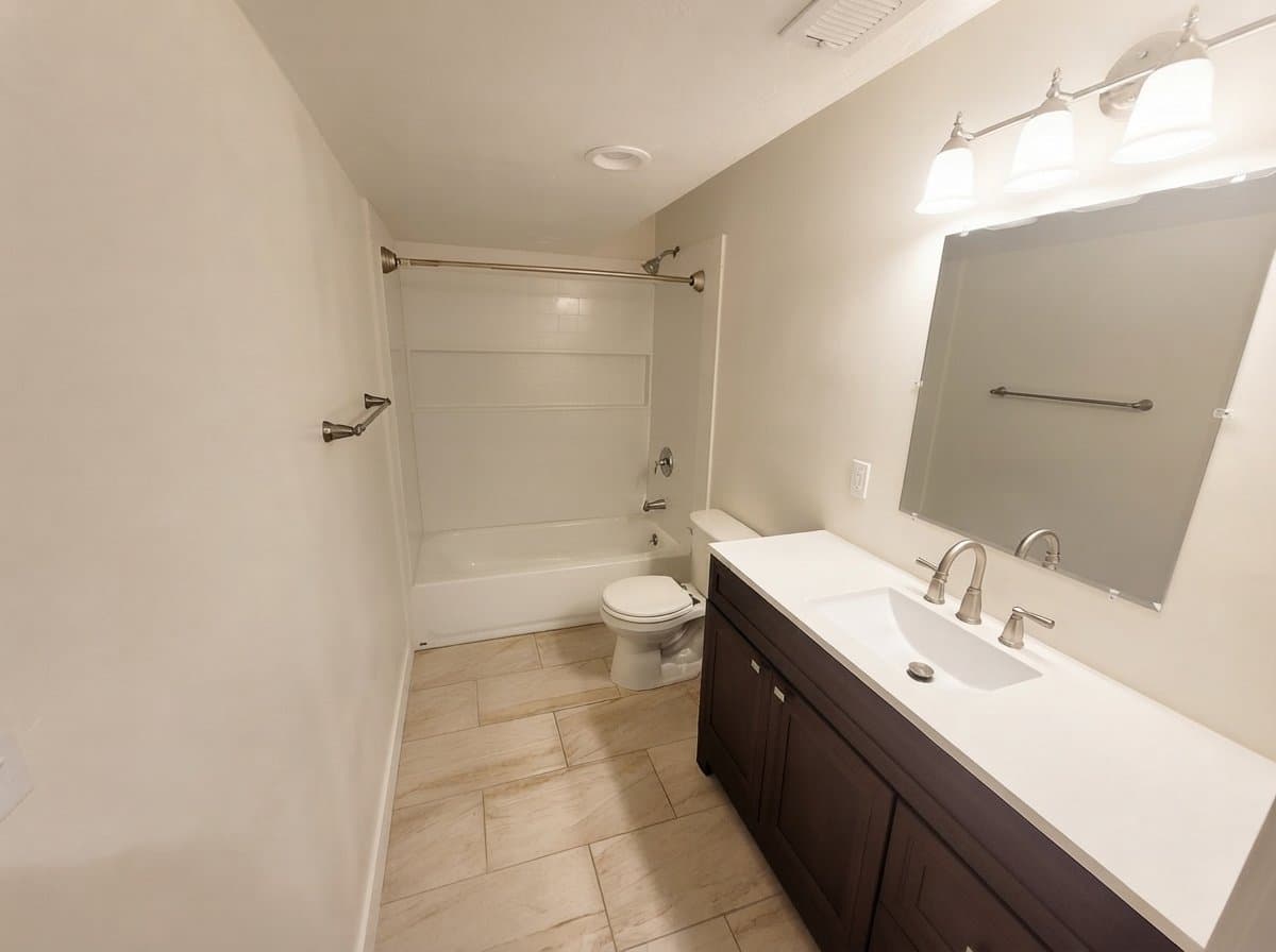 Saratoga Springs Apartment: 1593 W Stone Gate Dr