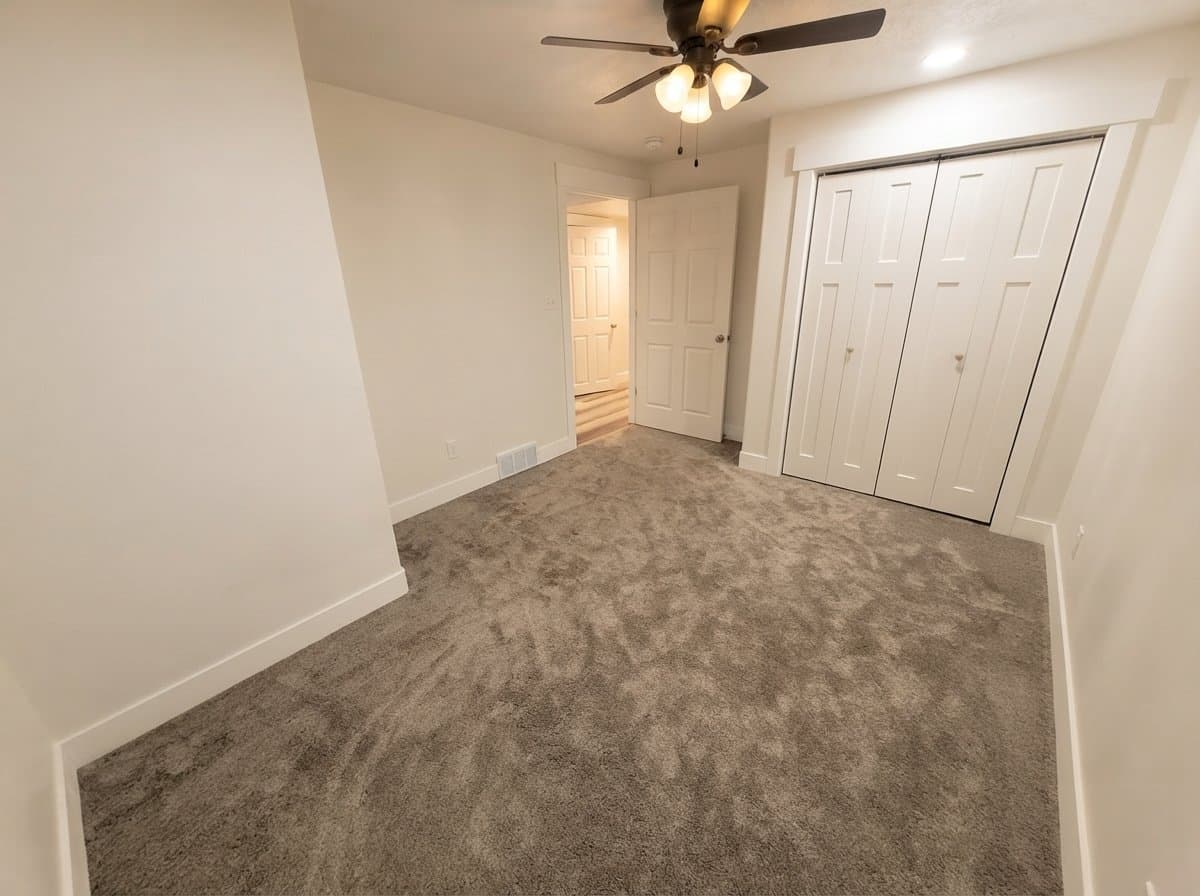 Saratoga Springs Apartment: 1593 W Stone Gate Dr