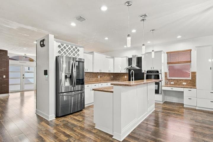 Pembroke Pines House: 2271 NW 159th Ave