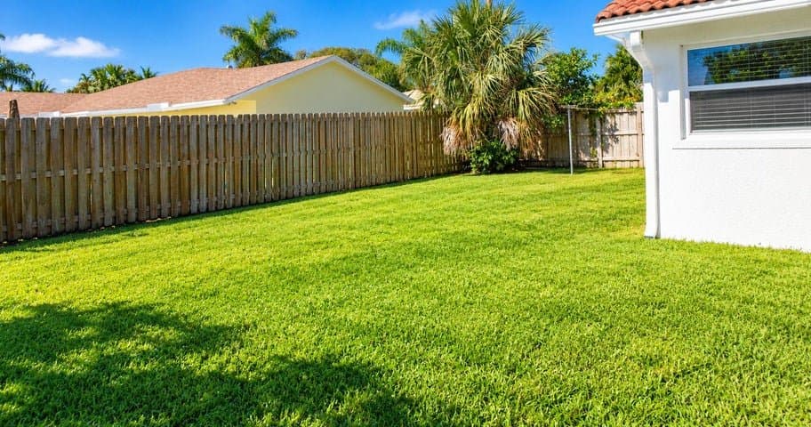 Boca Raton House: 266 SW 12th St