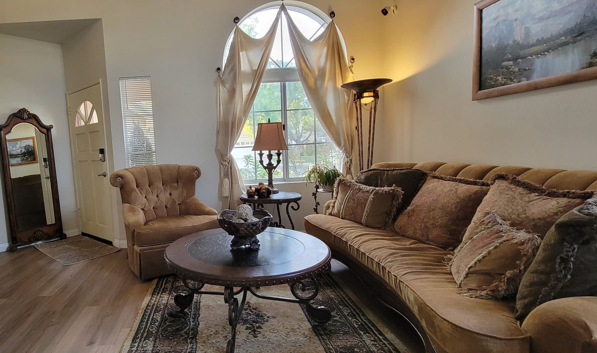 Menifee House: 30152 Shoreline Dr