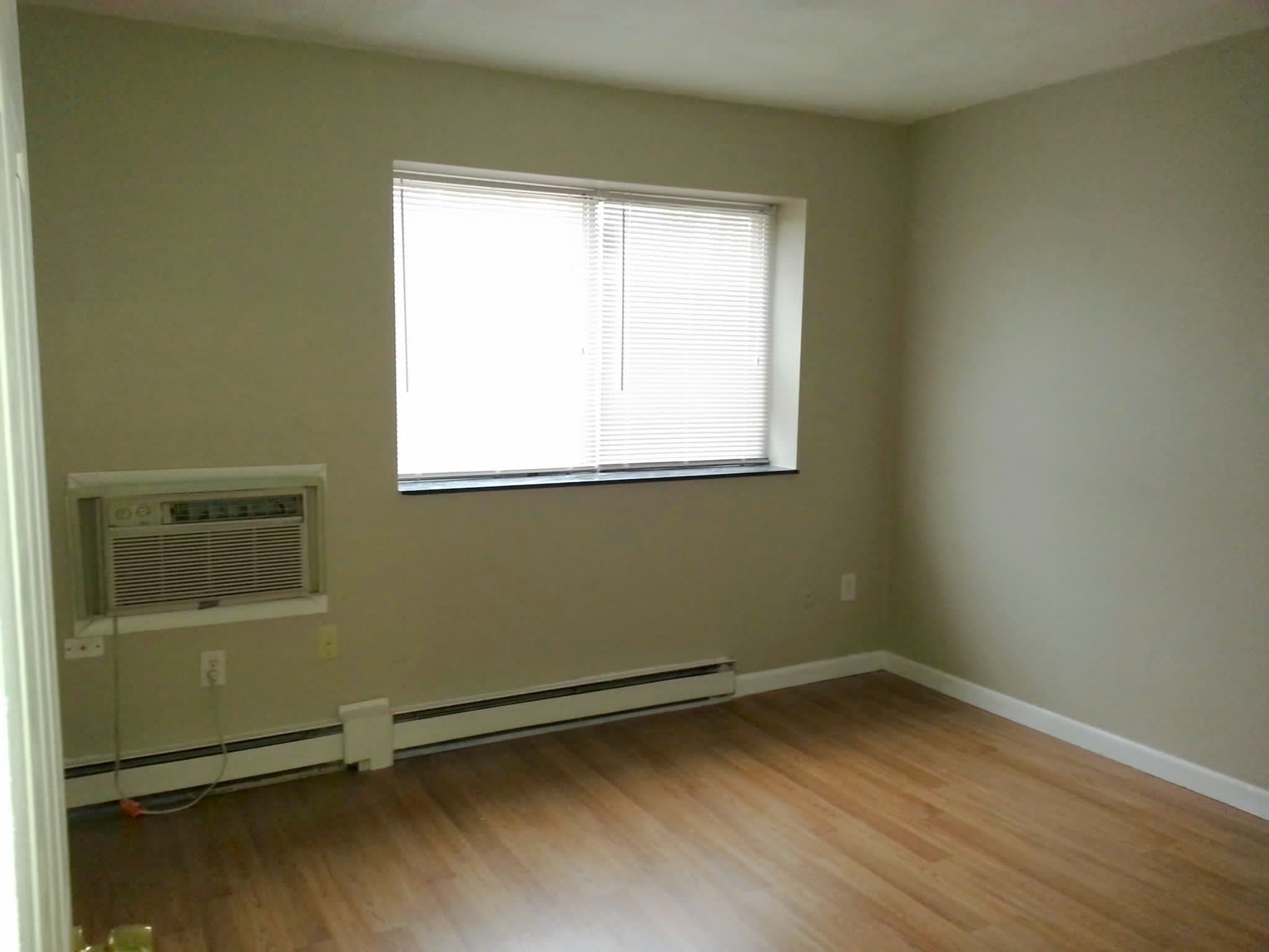 Framingham Condo: 26 Willis St