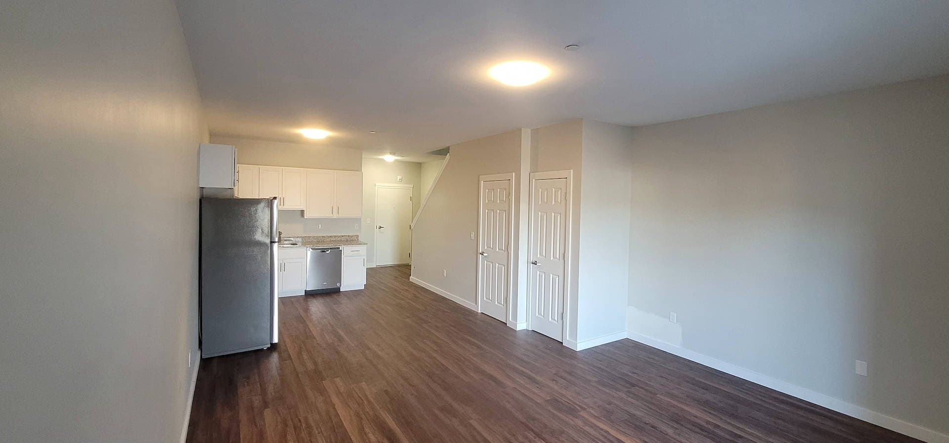East Haven Apartment: 85A Hemingway Ave ( 55 + Community)
