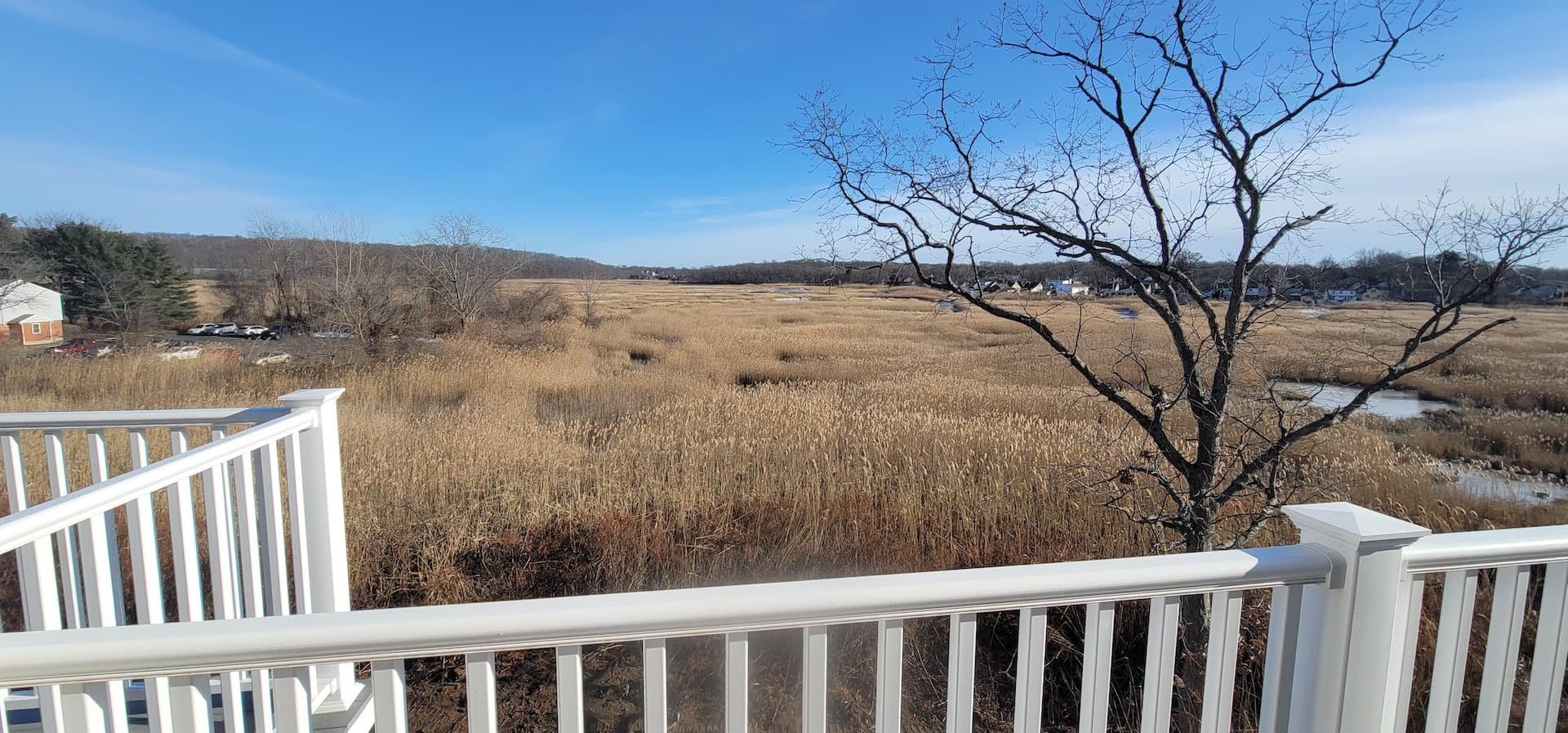 East Haven Apartment: 85A Hemingway Ave ( 55 + Community)