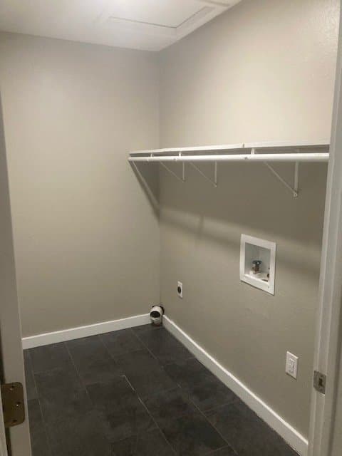 Rogers Townhome: 3409 W Wood St