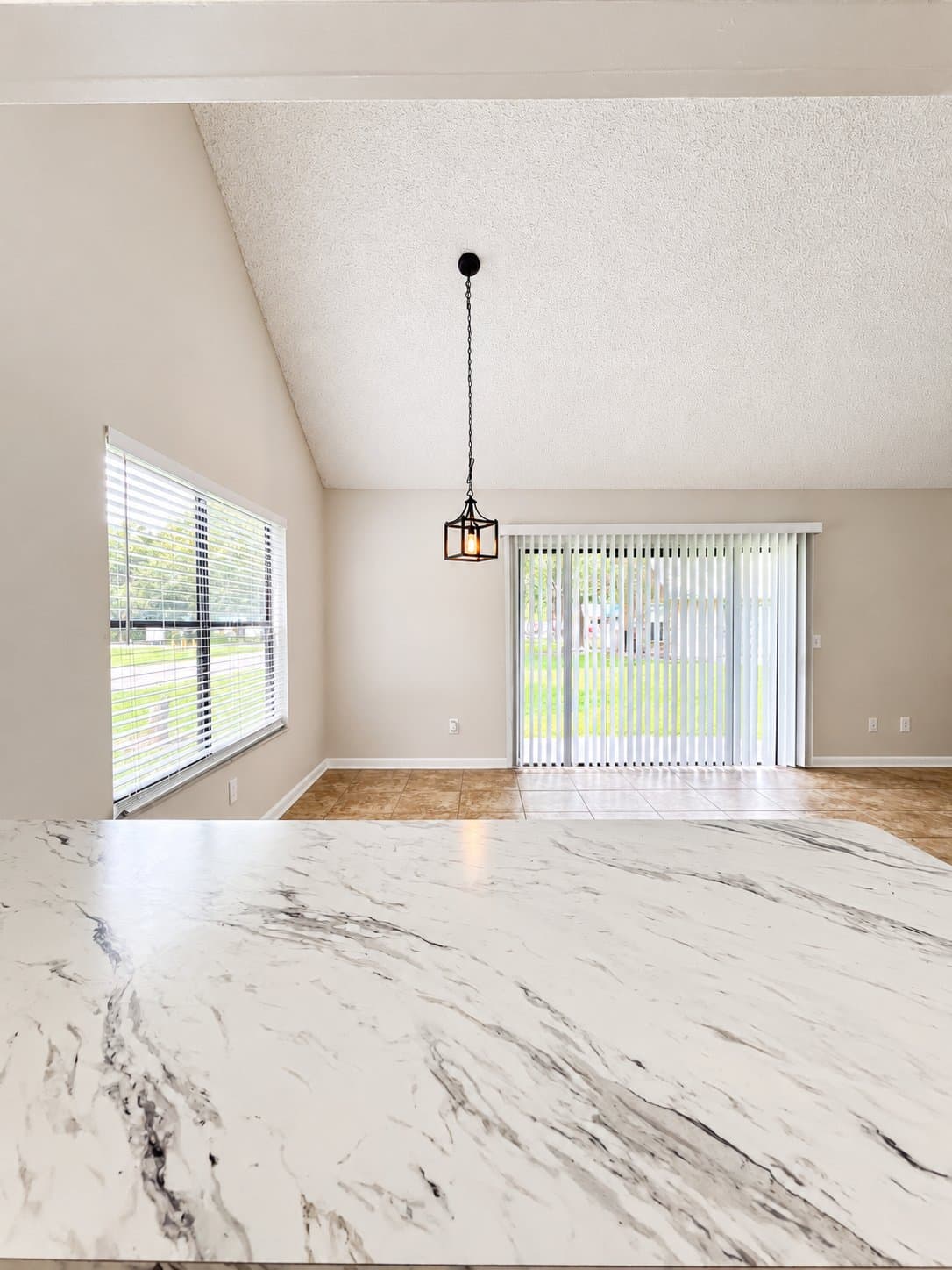 Tampa Townhome: 2572 Monica Ct