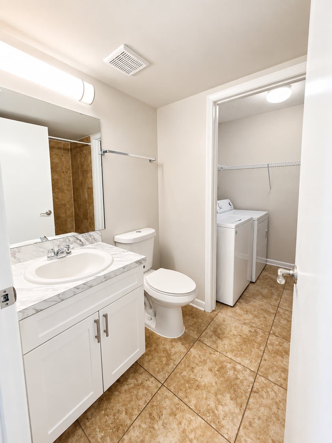 Tampa Townhome: 2572 Monica Ct